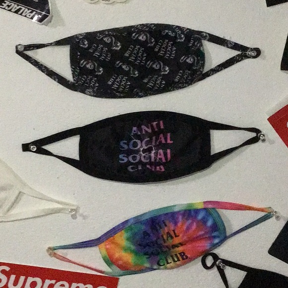 ANTISOCIAL SOCIAL CLUB - Picture 3 of 12